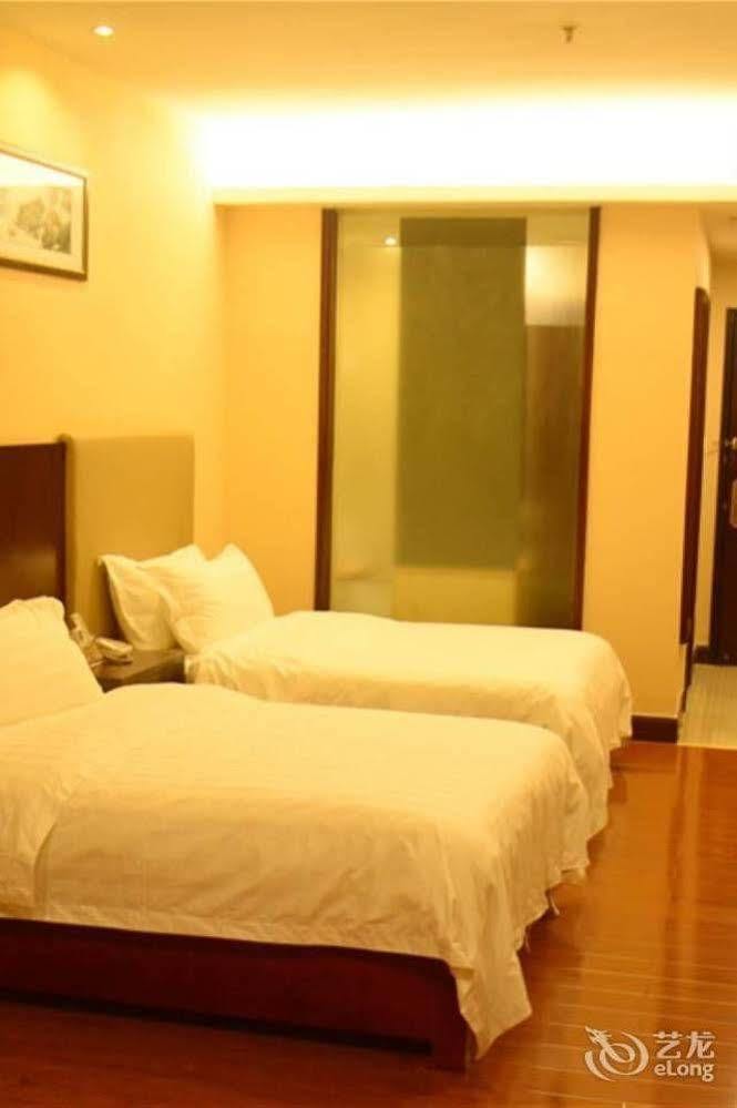 Guangzhou Xiangdu Hotel Екстериор снимка