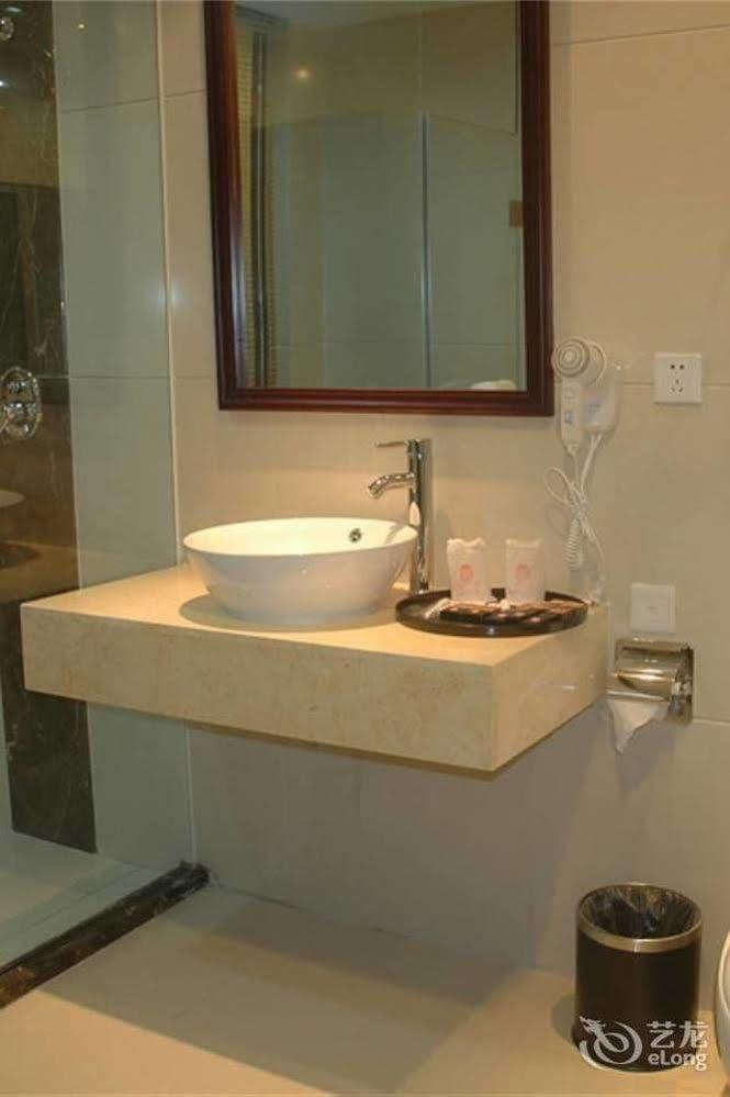Guangzhou Xiangdu Hotel Екстериор снимка